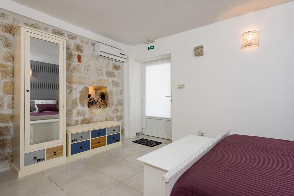 Apartmán Studio Tironi 2 -Sonja Trogir Exteriér fotografie