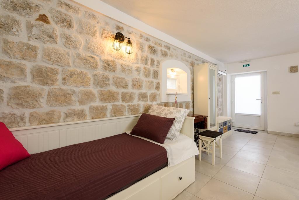Apartmán Studio Tironi 2 -Sonja Trogir Exteriér fotografie