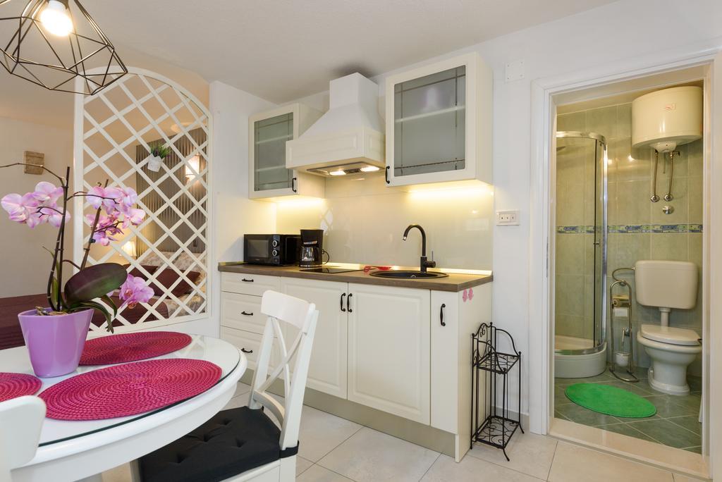 Apartmán Studio Tironi 2 -Sonja Trogir Exteriér fotografie
